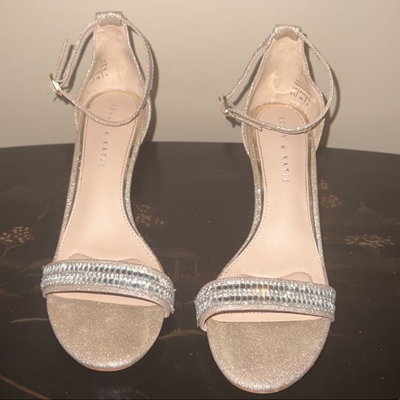 Kelly & Katie glamour heels✨🤩 - Picture 2 of 6